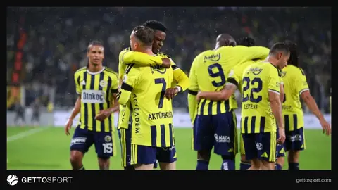 Fənərbağça futbolçuları və mətbuatın tənqidi