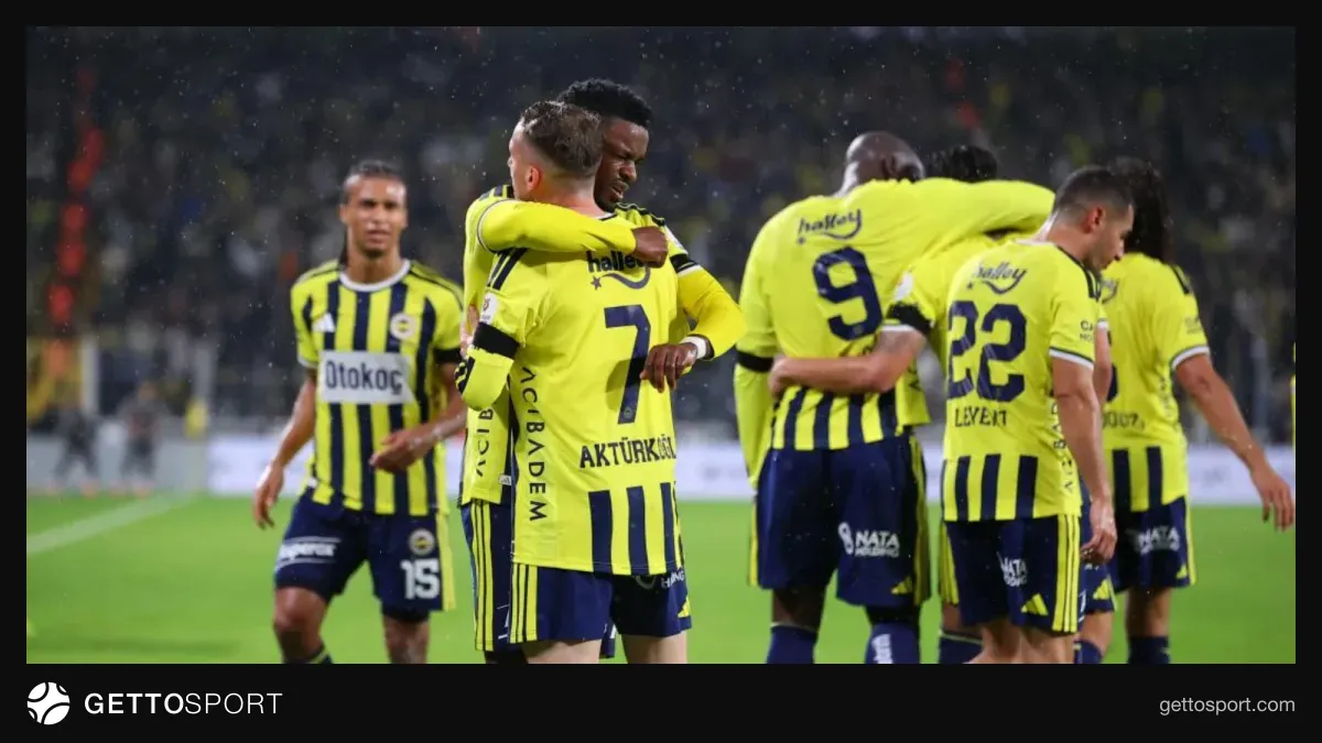 Fənərbağça futbolçuları və mətbuatın tənqidi
