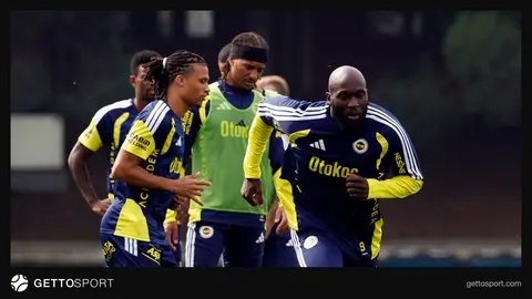 Fenerbahçe formasıyla Romelu Lukaku ve teknik direktör İsmail Kartal