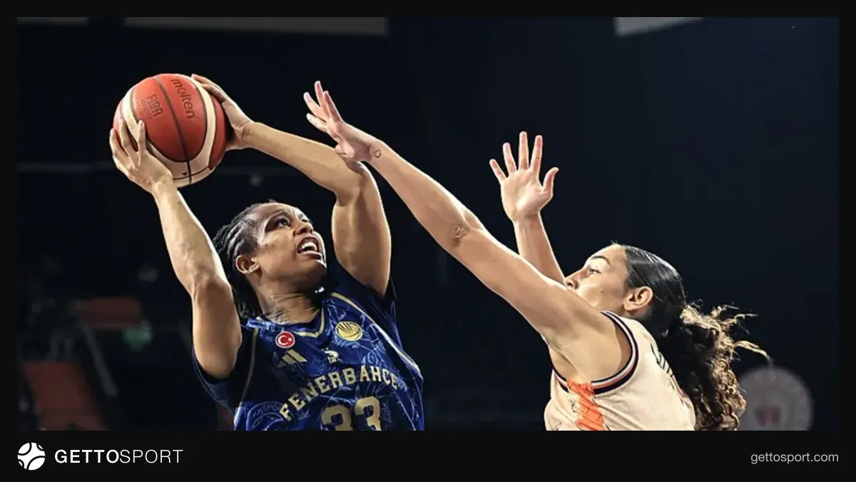 Fenerbahçe kadın basketbol takımı deplasmanda maç hazırlığı