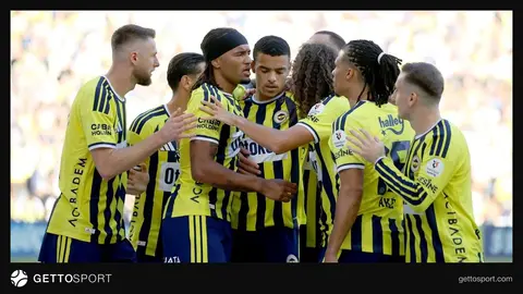 Fenerbahçe oyuncuları antrenmanda; Marco Asensio ve Mert Hakan