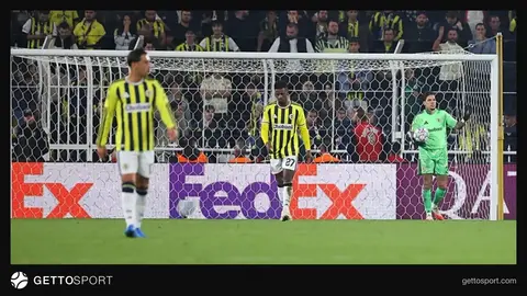 Fenerbahçe formasıyla Mason Greenwood ve takımın sevinci