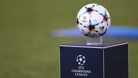 Fenerbahçe ve Galatasaray oyuncuları Şampiyonlar Ligi öncesi
