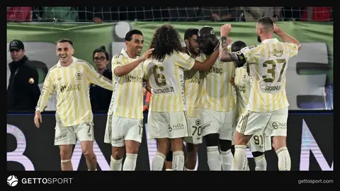 Fenerbahçe formasıyla sahada mücadele eden Lukaku ve takım arkadaşları