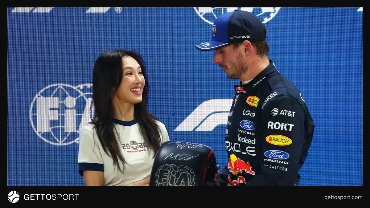 Maks Ferstappen Sinqapur trasında Red Bull bolidi ilə