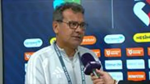 Fevzi Korkmaz maç sonu basın açıklaması yaparken
