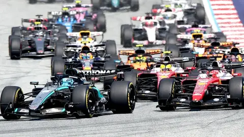 Amerika Pisti'nde Formula 1 aracı pistte