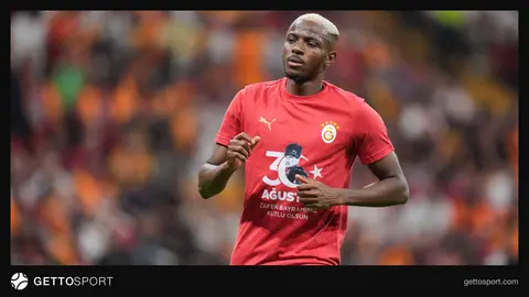 Kemerburgaz Metin Oktay Tesisleri'nde antrenman yapan Galatasaray oyuncuları
