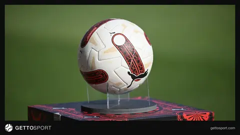 RAMS Park önünde Galatasaray ve Kasımpaşa taraftarları veya stat görüntüsü