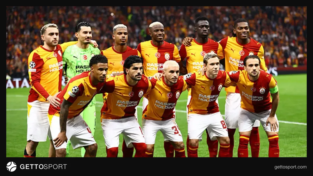 Galatasaray kafilesinin Lille havalimanında güvenlik eşliğinde inişi ve eskort