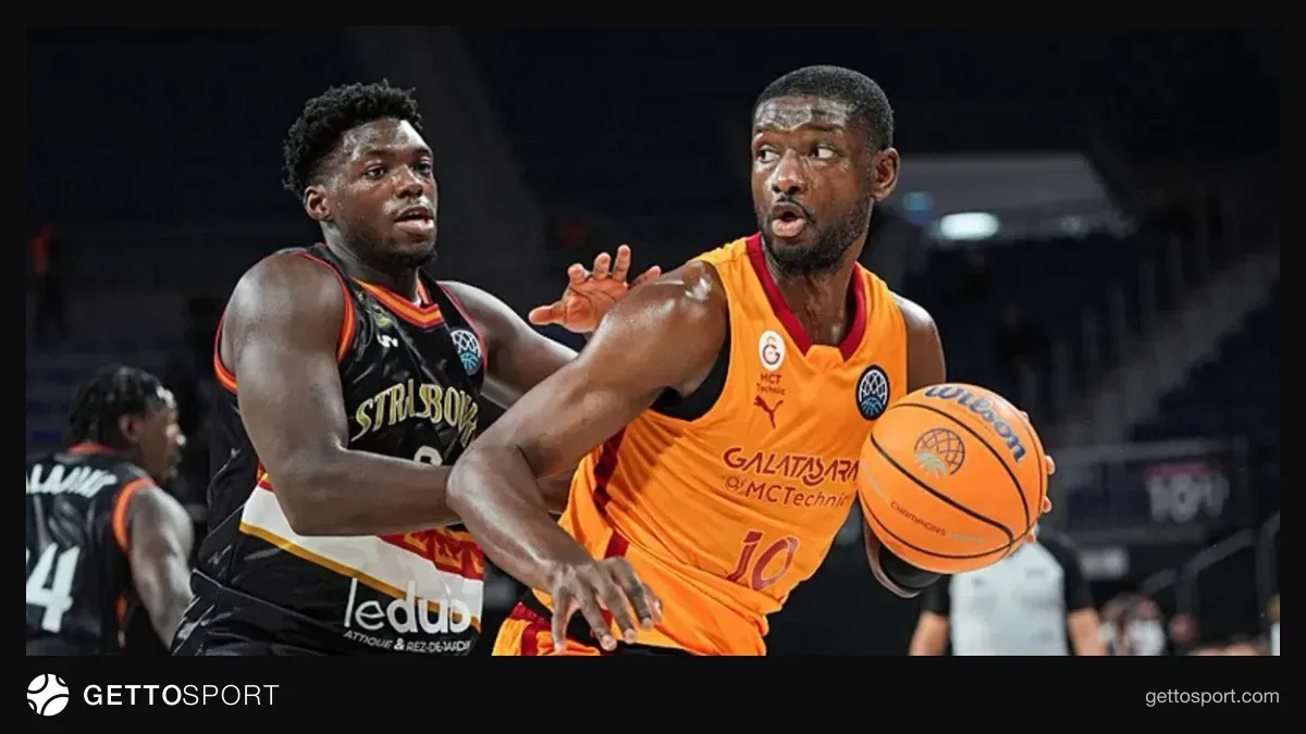 Galatasaray MCT Technic maç anı ve Türk Telekom saha görüntüsü