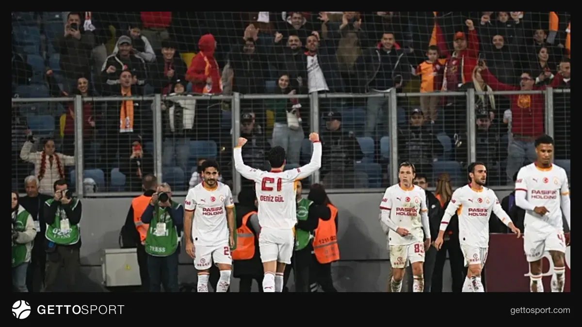Gençlerbirliği deplasmanındaki dolu Galatasaray misafir tribünü