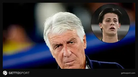Gian Piero Gasperini basın toplantısında konuşurken