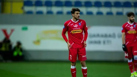 Hacıağa Hacılı mətbuat konfransında danışır