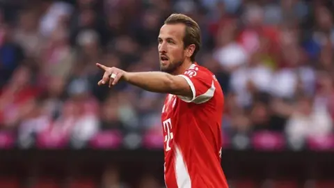Harri Keyn Bayern forması ilə qol vurub yubileyini qeyd edir