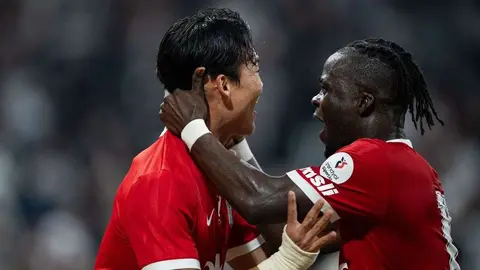 Beşiktaş formasıyla Hyeon-gyu Oh gol sevinci