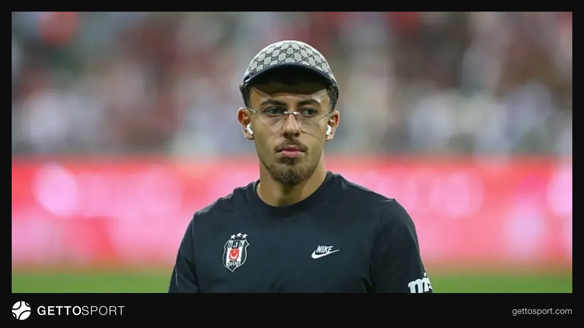 İlhan Fakılı Beşiktaş formasıyla maçta sevinç gösterisi