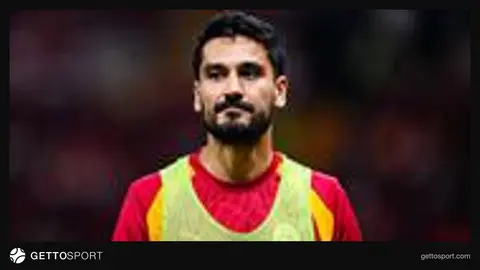 İlkay Gündoğan antrenmanda takım formasıyla