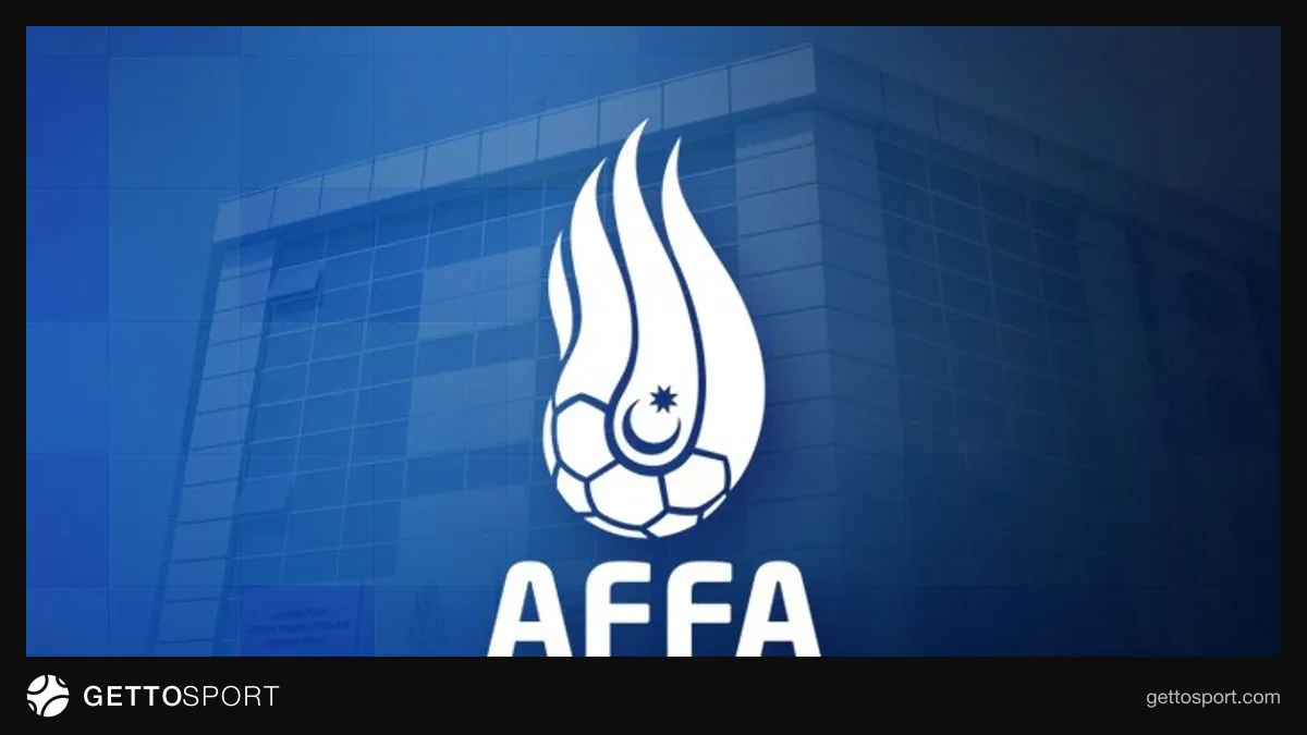 AFFA loqosu və futbol meydançasına daxil olan kənar şəxslər