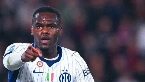 Inter oyuncuları gol sonrası sevinci, Renato Dall'Ara Stadyumu
