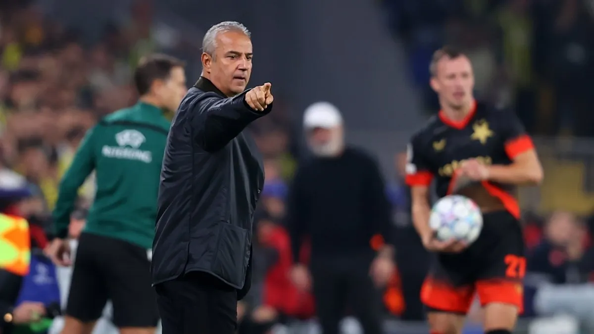 İsmail Kartal Samandıra'da derbi hazırlıklarını yönetirken