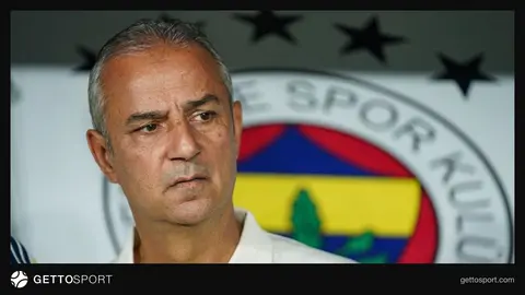 İsmail Kartal basın toplantısında konuşurken
