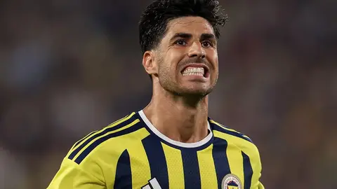 İsmail Kartal ve Marco Asensio konuşurken görüntü