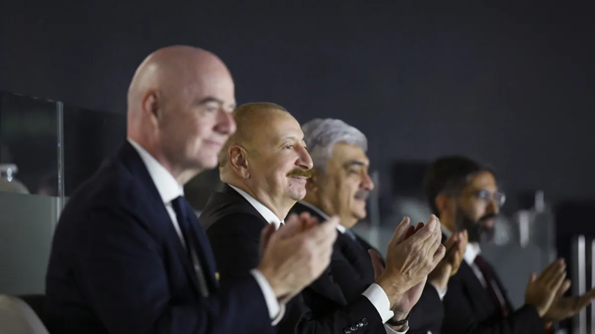 Prezident İlham Əliyev və Canni İnfantino stadionda finalı izləyir