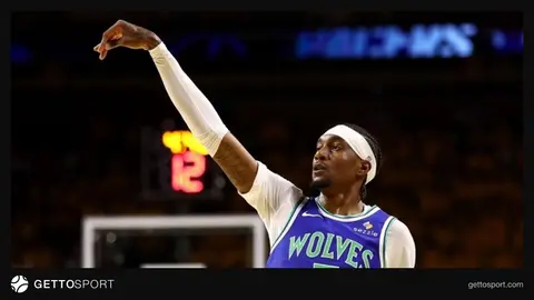 Jaden McDaniels Timberwolves formasıyla saha üzerinde