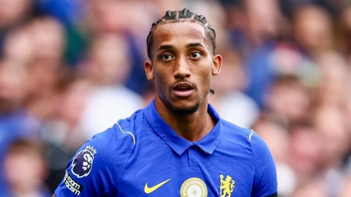 Joao Pedro Çelsi formasında meydanda
