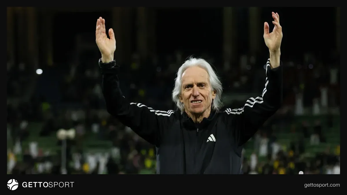 Jorje Jezuş və Kriştiano Ronaldonun milli komanda düşərgəsində müzakirəsi