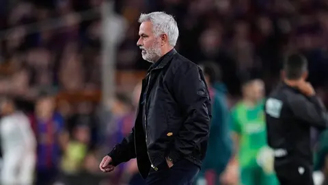 Jose Mourinho El Clasico'da 87. dakikada gol sonrası sevinirken