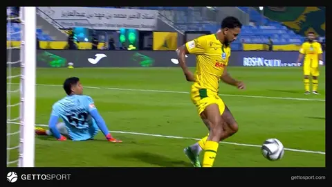 Joshua King topuk golünü attı, Al Khaleej formasıyla sevinç