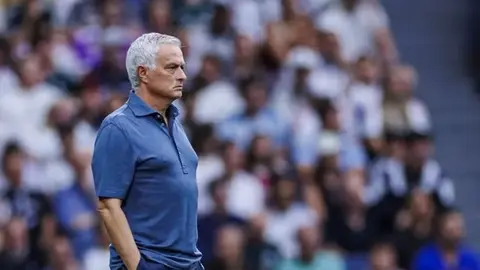 Joze Mourinyo və Real Madrid oyunçuları məşqdə