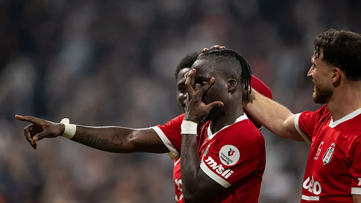 Junior Olaitan gol sevinci ve Beşiktaş formasıyla mücadele