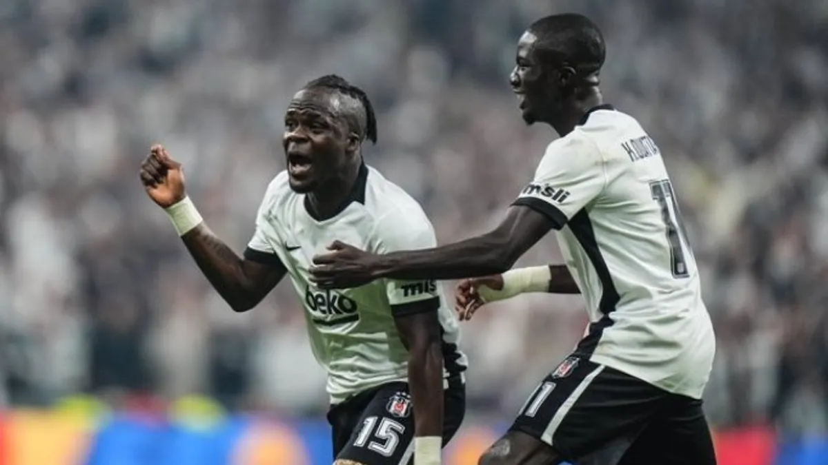 Beşiktaş formasıyla gol sevinci yaşayan Junior Olaitan