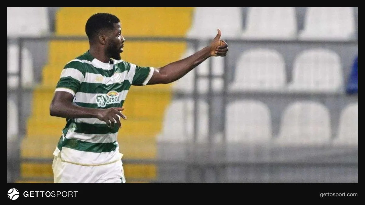 Bursaspor formasıyla Kelechi Iheanacho gol sevinci