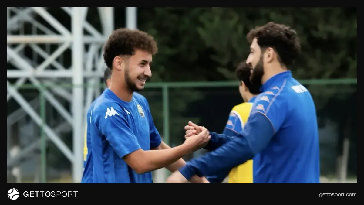 Kəpəz futbolçuları Naxçıvanda qələbəni qeyd edirlər