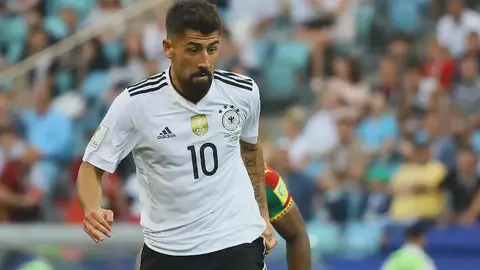 Kerem Demirbay müsahibədə danışarkən