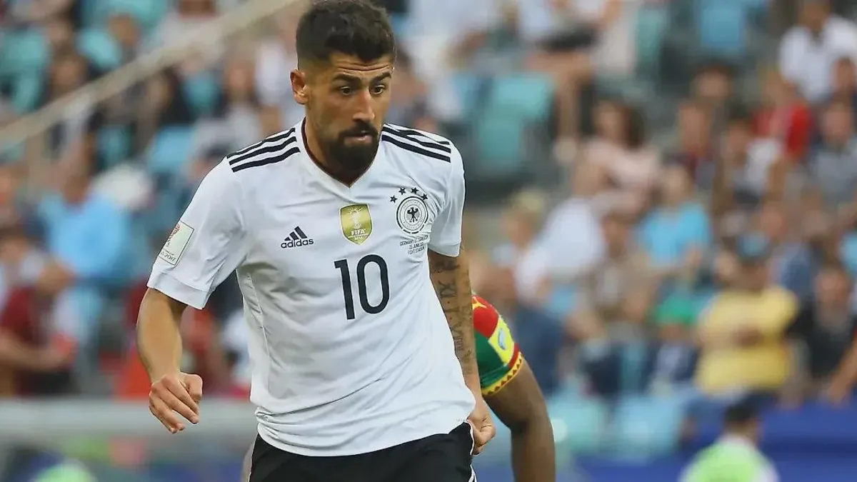Kerem Demirbay müsahibədə danışarkən