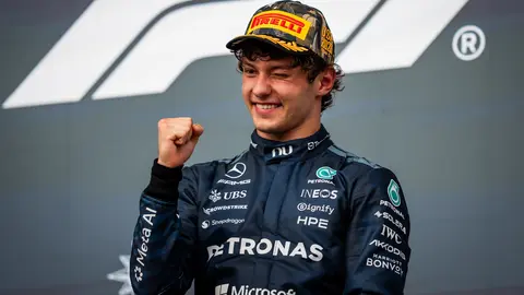 Hermanos Rodriguez pistinde yarışan Formula 1 araçları ve Kimi Antonelli