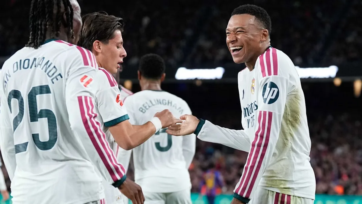 Kylian Mbappe ve Javier Tebas'ın birlikte ya da ayrı portre fotoğrafları