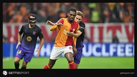 Leao top sürerken savunmayı geçiyor, Batrakov gol sevinci