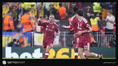 Anfield'da Liverpool-Villarreal maçından oyuncular ve sevinç anı