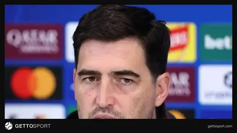 Liverpul futbolçuları və baş məşqçi Andoni İraola səfər hazırlığında