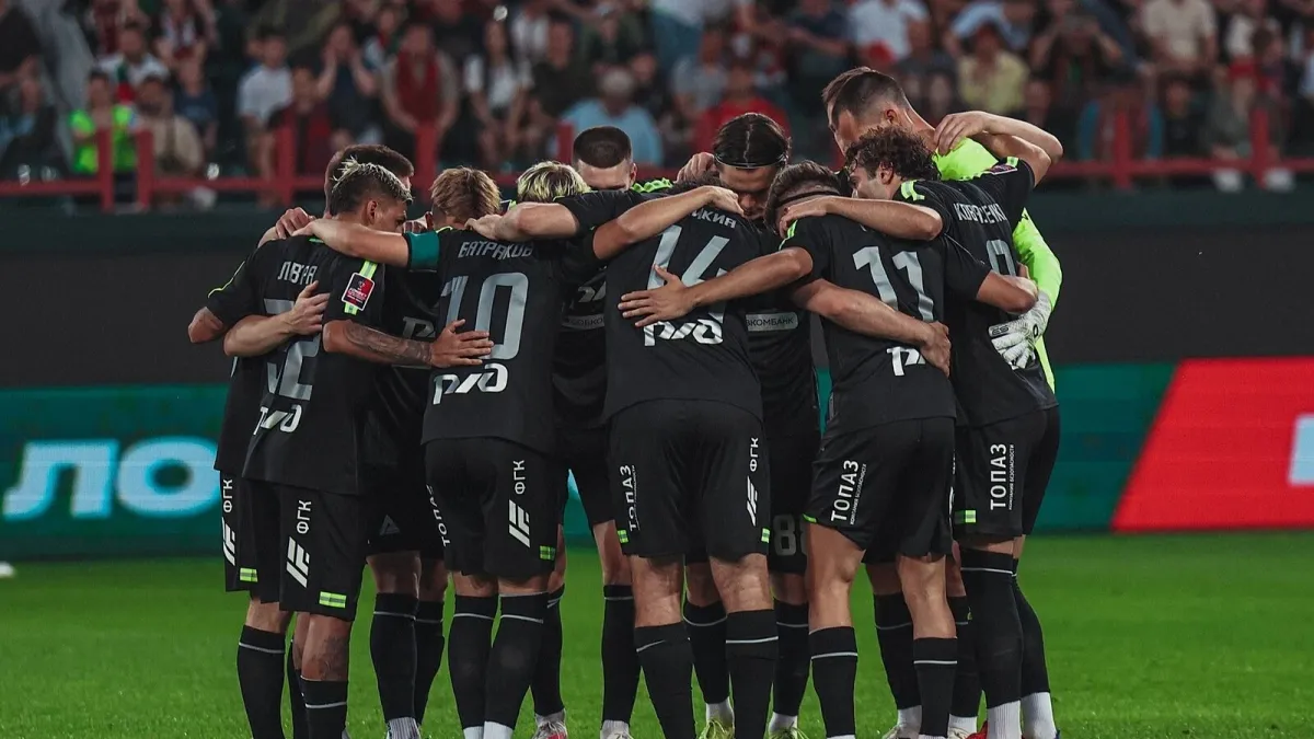 Lokomotiv futbolçularını daşıyan qatar və Voronej ərazisi