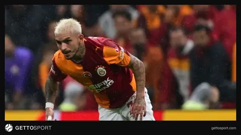Lucas Torreira yedek kulübesinde sakatlık sonrası başını tutuyor