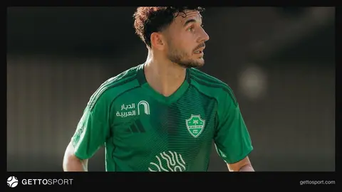 Futbolçuların və Marca loqosunun nümayiş olunduğu kolaj