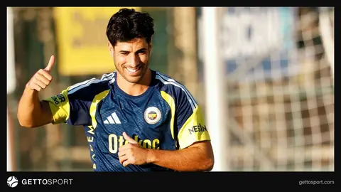 Marco Asensio gol sevincini yaşarken, Fenerbahçe formasıyla