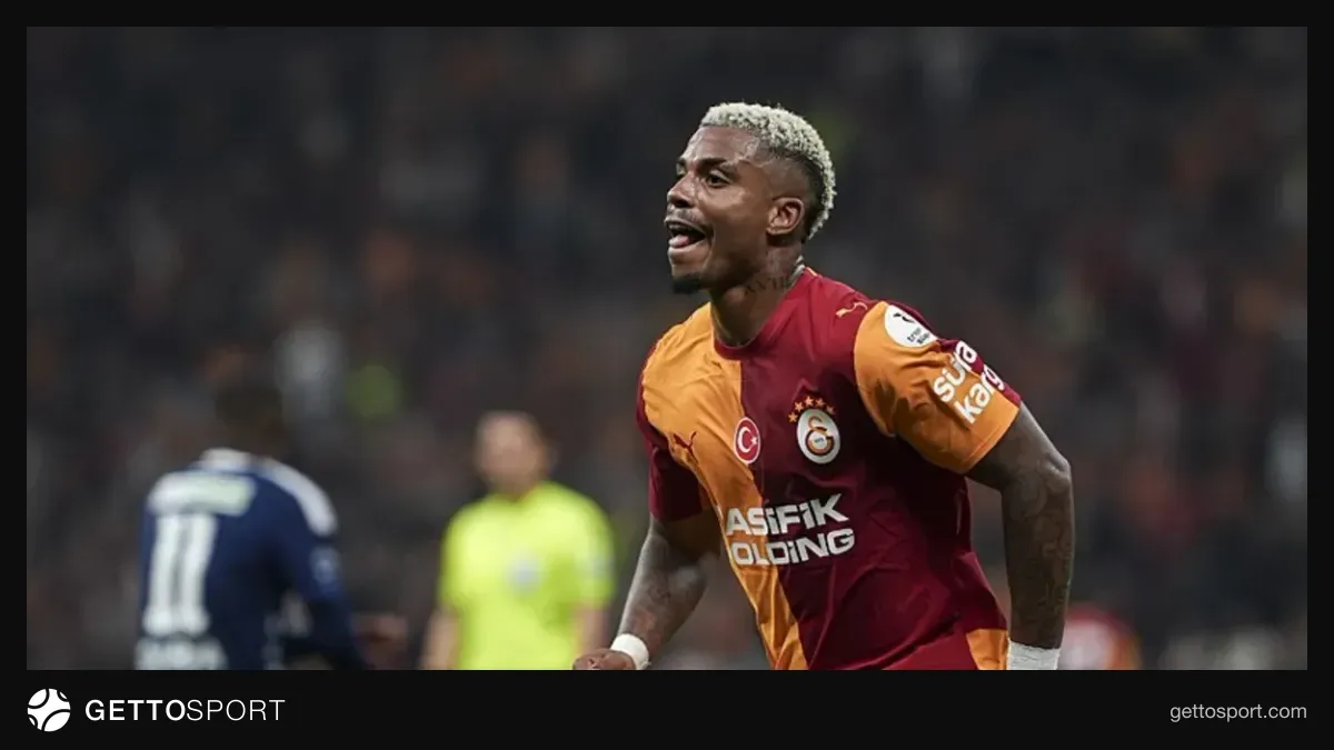 Galatasaray formasıyla Mario Lemina gol sevinci